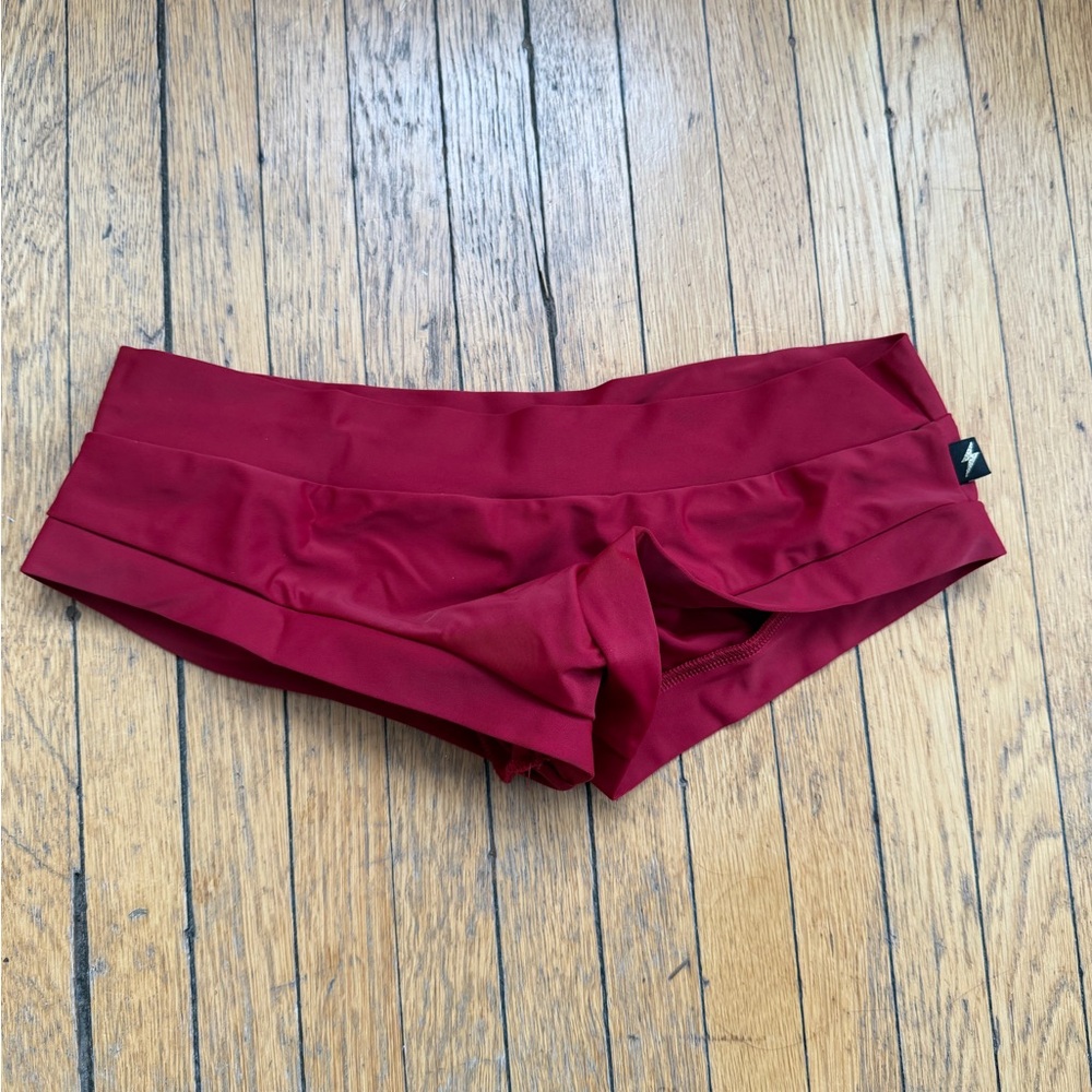 Pole dancing / hot yoga booty shorts size s